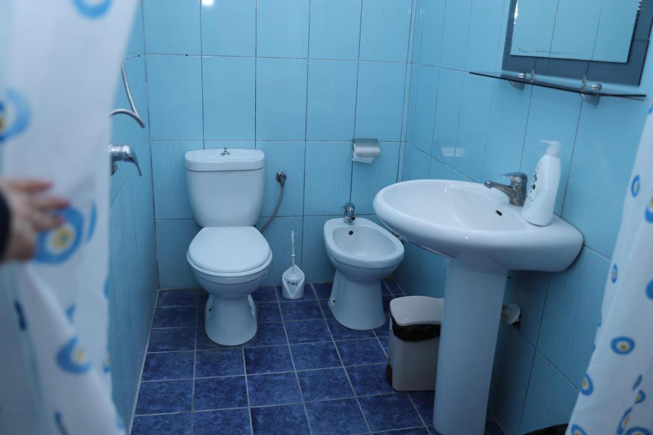 בראט Hanna'S Hostel מראה חיצוני תמונה