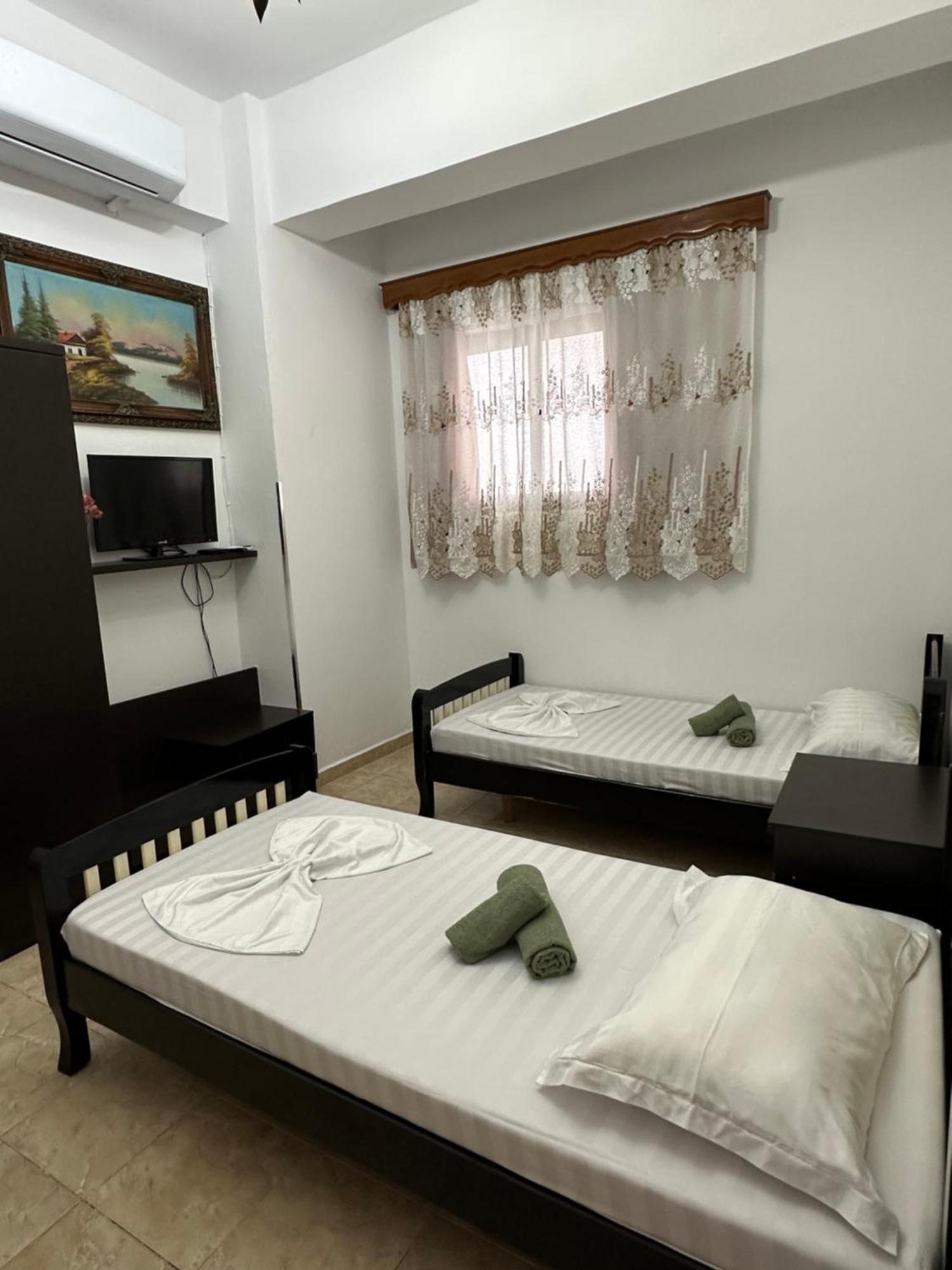 בראט Hanna'S Hostel מראה חיצוני תמונה