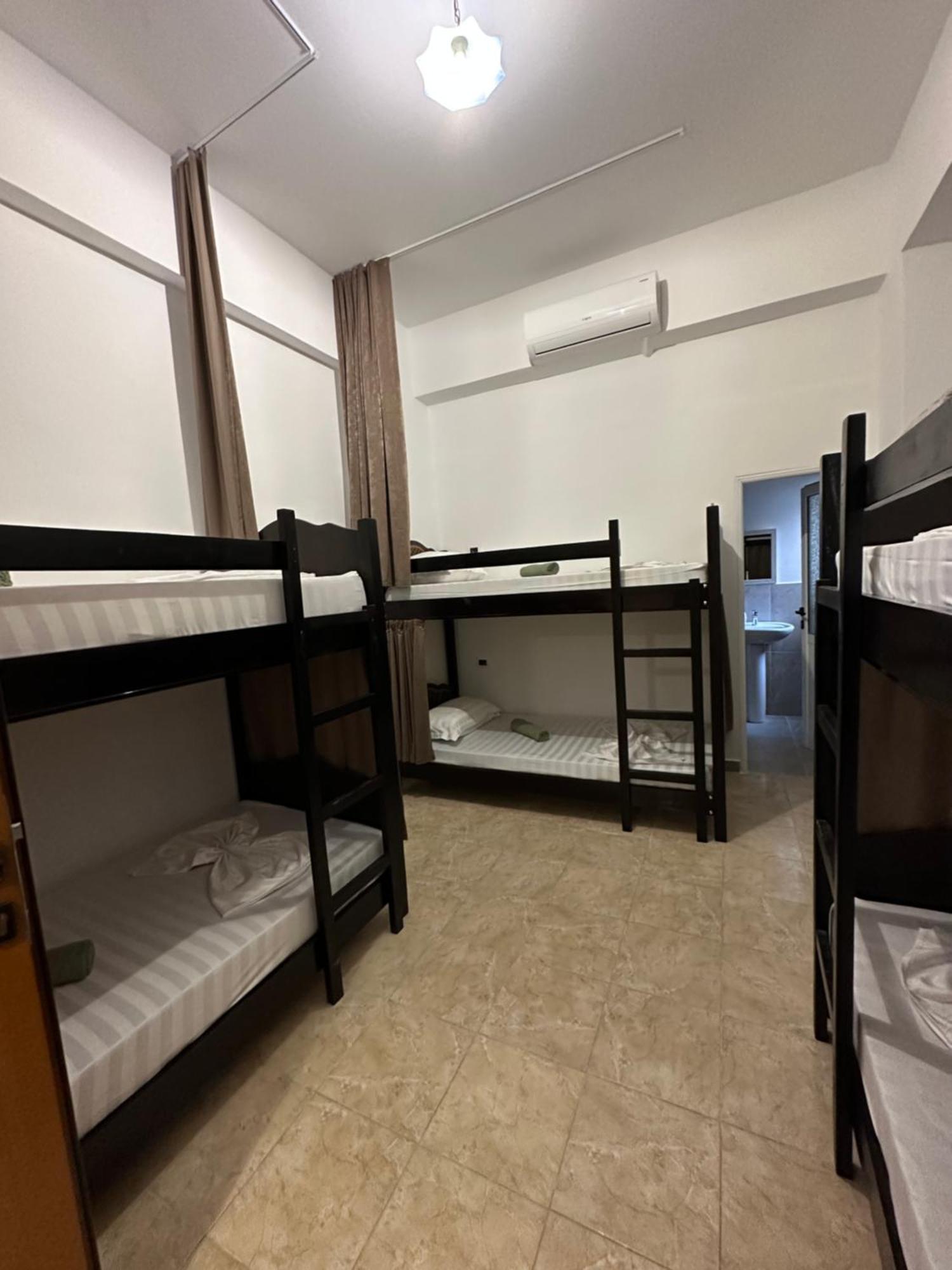 בראט Hannas Hostel מראה חיצוני תמונה