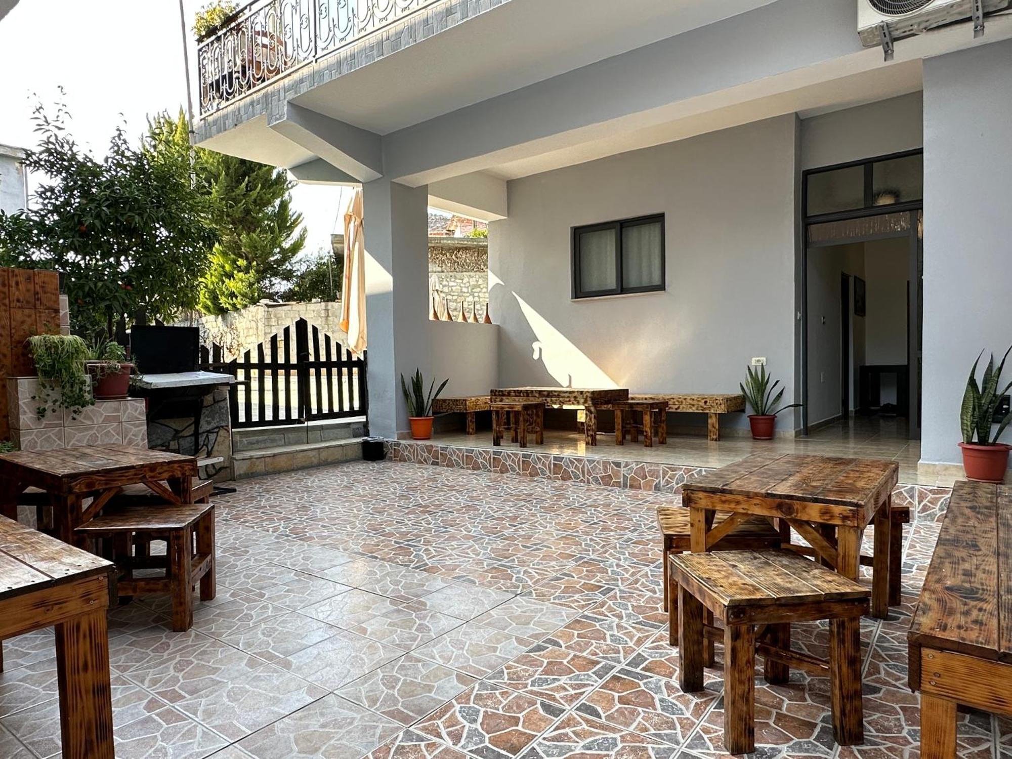 בראט Hanna'S Hostel מראה חיצוני תמונה