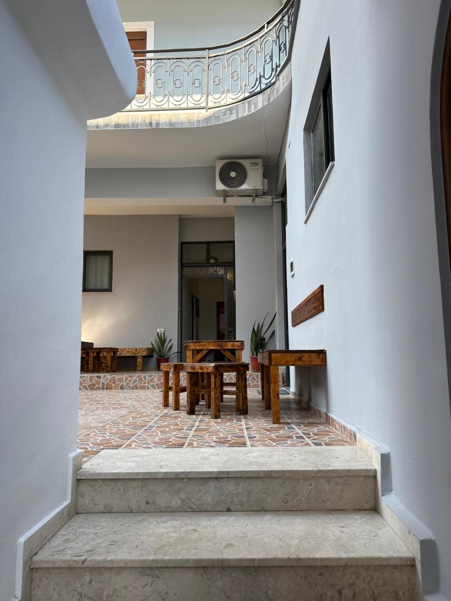 בראט Hanna'S Hostel מראה חיצוני תמונה