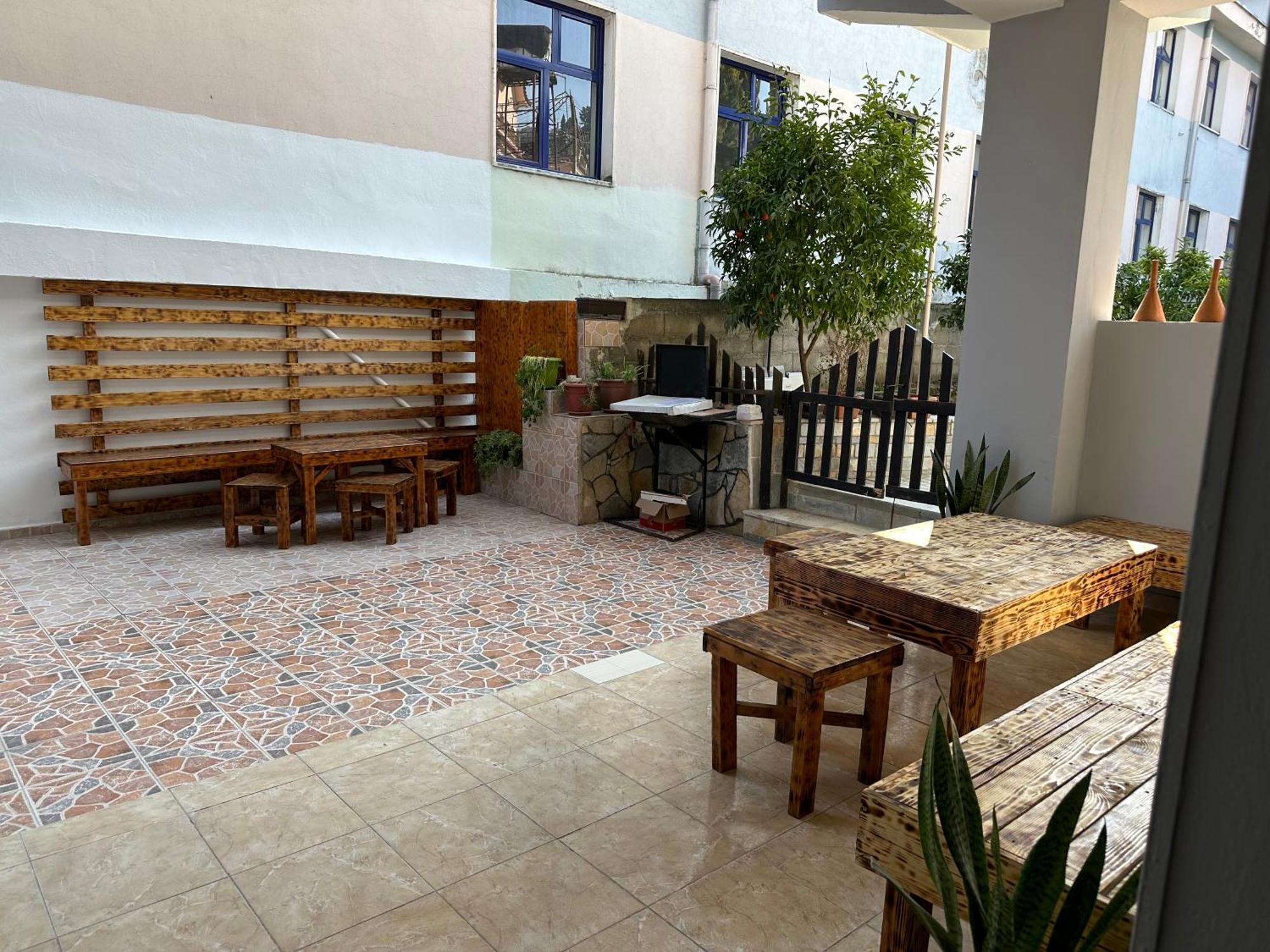 בראט Hanna'S Hostel מראה חיצוני תמונה